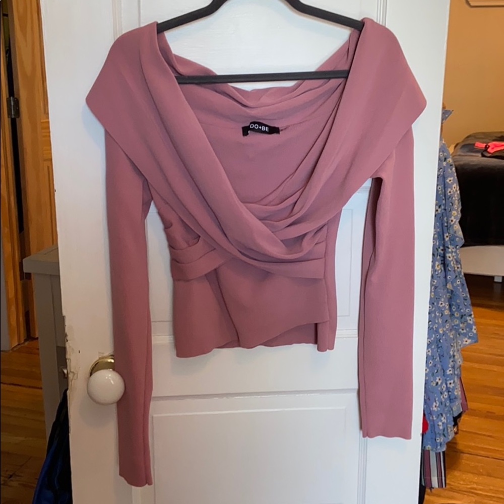 womens long sleeve top